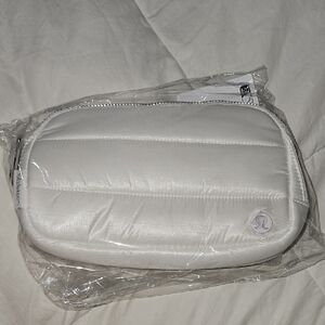 Lululemon Everywhere Belt Bag Wunder Puff. White And Silver!! Nwts! Rare!